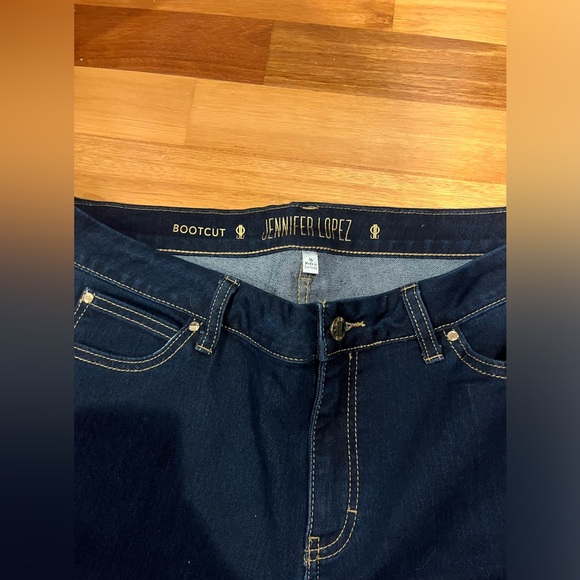 Jeans - Picture 4 of 4